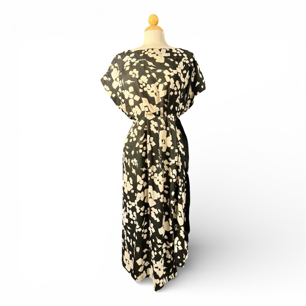 Prologue Black and Cream Dress